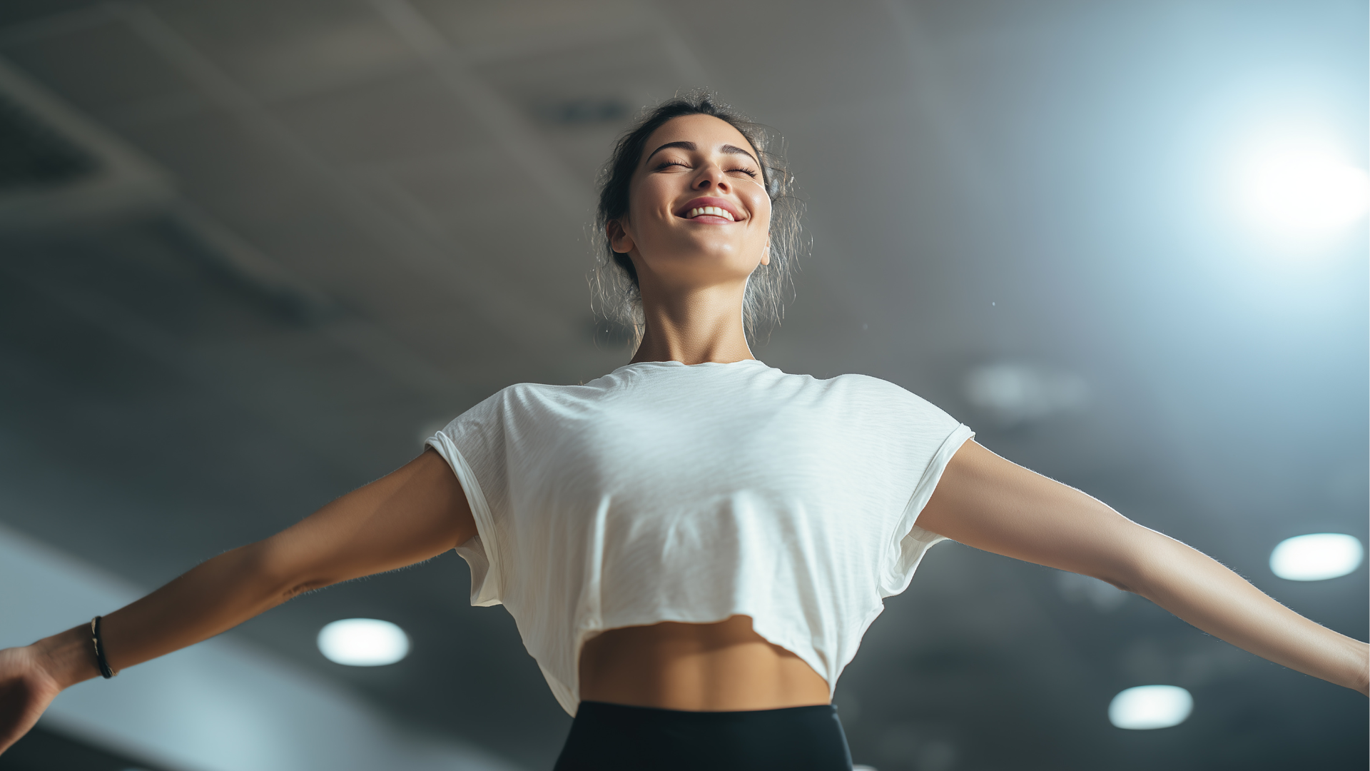 Glückliche Frau nach dem Sport